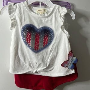 NWT Btween Red/White/Blue 2 pc Set Size 7